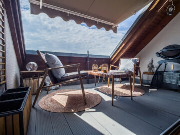 Möblierte Maisonette-Wohnung mit Charme des Besonderen - Loggia