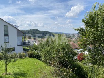 Einfamilienhaus auf Villengrundstück in top Aussichtslage - Blick in die Ferne