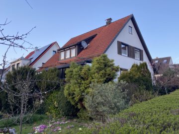 Tolle Lage Sanierung vs. Neubau?, 72074 Tübingen / Lustnau, Zweifamilienhaus